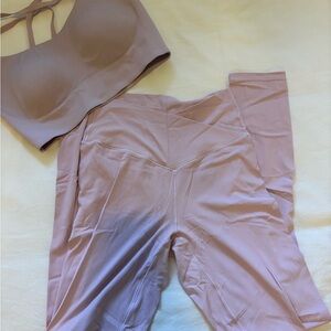 AERIE Light Pink Workout Set